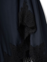 Marineblau - Reiss Anais Satin Drape Lace-Trim Dress - Bild 6 von 7