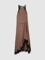 Mokkabraun - Reiss Anais Satin Drape Lace-Trim Dress - Bild 2 von 7