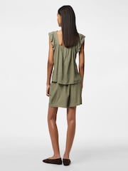PIECES Green Relaxed Fit Elasticated Waist Linen Blend Shorts - Image 2 of 6