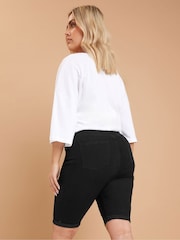 Yours Curve Black Basic Denim Shorts - Image 3 of 5