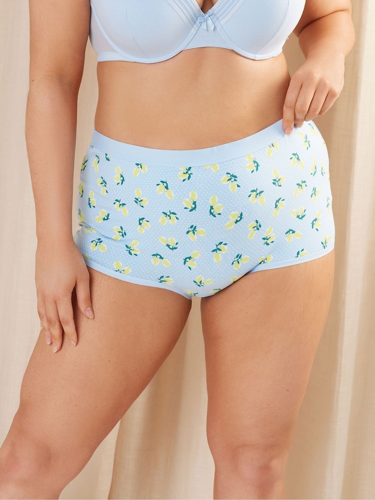 Yours Curve Grey Stretch Shorts 5 Pack - Image 2 of 9 Yours Curve Grey Stretch Shorts 5 Pack - Image 2 of 9