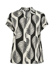 Schwarz - Yours Curve Boxy Textured Shirt - Bild 5 von 5