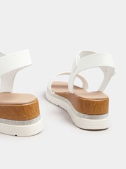 Blanco tiz - Yours Curve Wide Fit Flatform Gem Sandals - Imagen 3 de 4