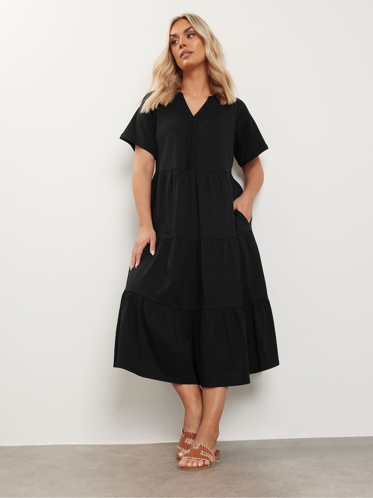 Yours Curve Easy Tiered 100% Cotton Dress - Bild 1 von 5 Yours Curve Easy Tiered 100% Cotton Dress - Bild 1 von 5