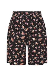 Yours Curve Charcoal Black Floral Print Crinkle Jersey Shorts - Image 5 of 5