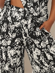 Yours Curve Black Dry Plisse Co-Ord Trousers - Image 4 of 5