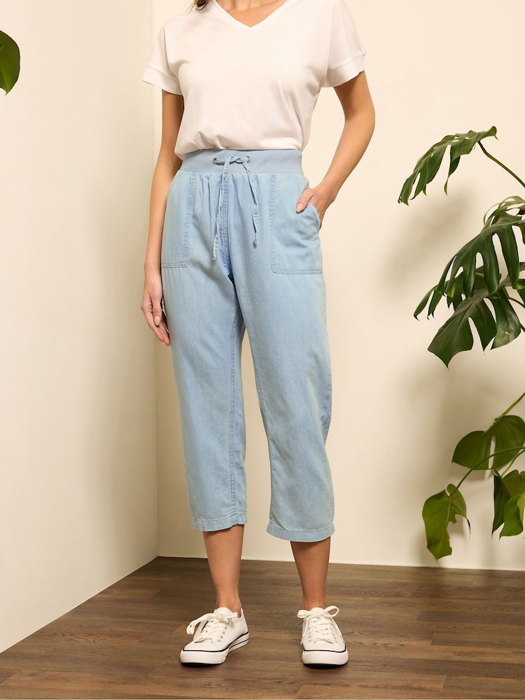 M&Co Lightwash Rich Ribbed Waist Cropped Trousers - Bild 1 von 5 M&Co Lightwash Rich Ribbed Waist Cropped Trousers - Bild 1 von 5