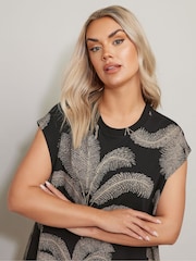 Yours Curve Black Oversized Boxy Vest - Image 4 of 5