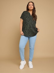 Yours Curve Green Notch Neck Textured T-Shirt - Image 2 of 5