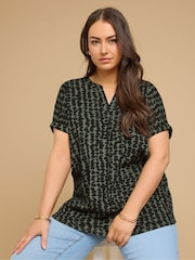 Yours Curve Green Notch Neck Textured T-Shirt - Image 4 of 5
