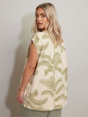 Yours Curve Cream Oversized Boxy Vest - Image 4 of 5
