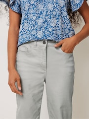 M&Co Grey Petite Cropped Jeans - Image 4 of 5