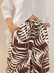 Yours Curve Brown Pull On Woven Wide Leg Trousers - Image 4 of 5