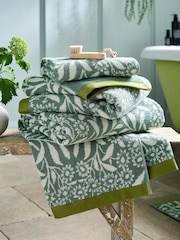 William Morris At Home Sage Michaelmas Towel - Image 2 of 6