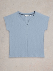 Azul - Camiseta con muesca en el cuello Nelly de White Stuff - Imagen 5 de 6