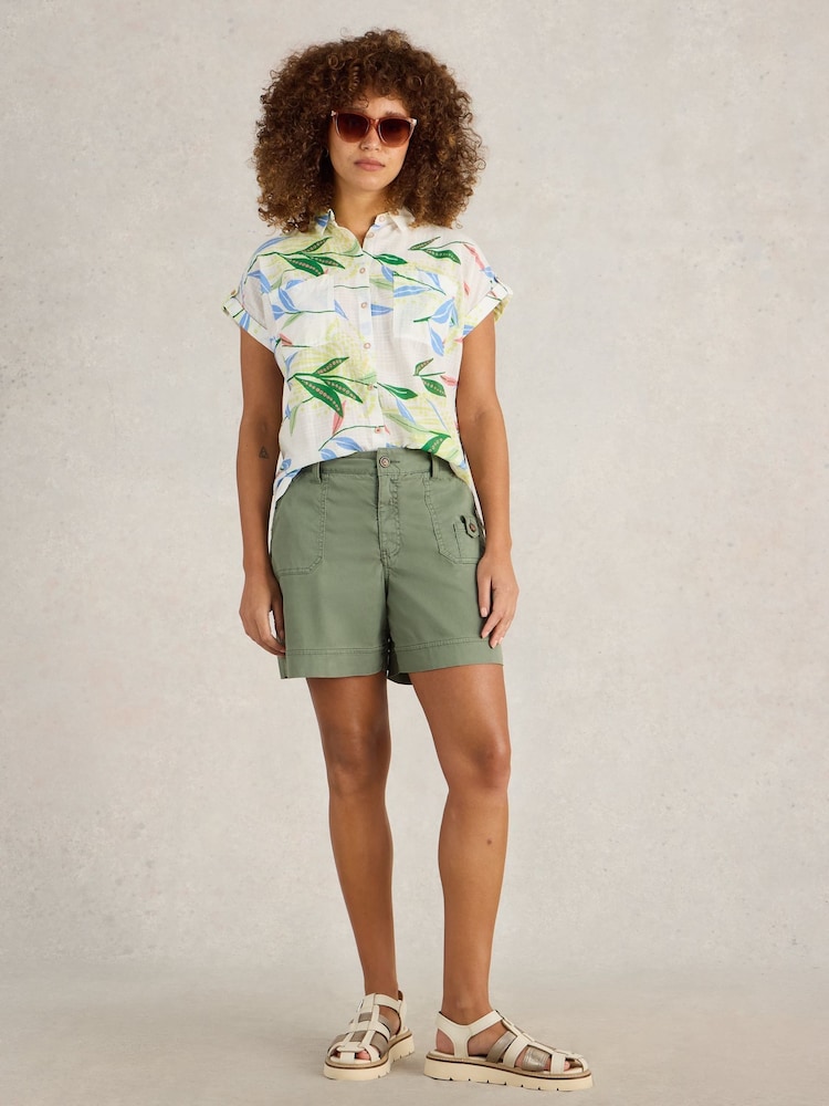 Pantalones cortos de estilo combate Mollie de White Stuff - Imagen 1 de 6