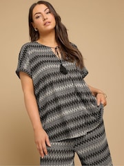 Schwarz - Yours Curve Tie Neck Pleat Blouse - Bild 1 von 6