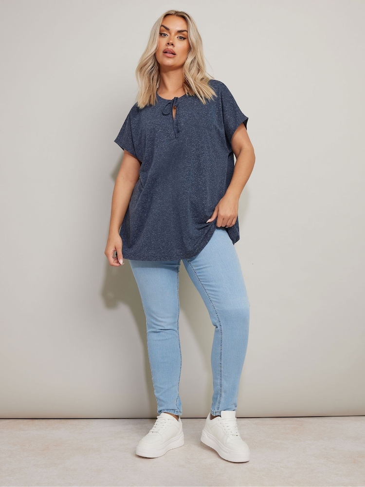 Azul - Yours Curve Tie Neck Grown On Sleeve T-Shirt - Imagen 2 de 5 Azul - Yours Curve Tie Neck Grown On Sleeve T-Shirt - Imagen 2 de 5