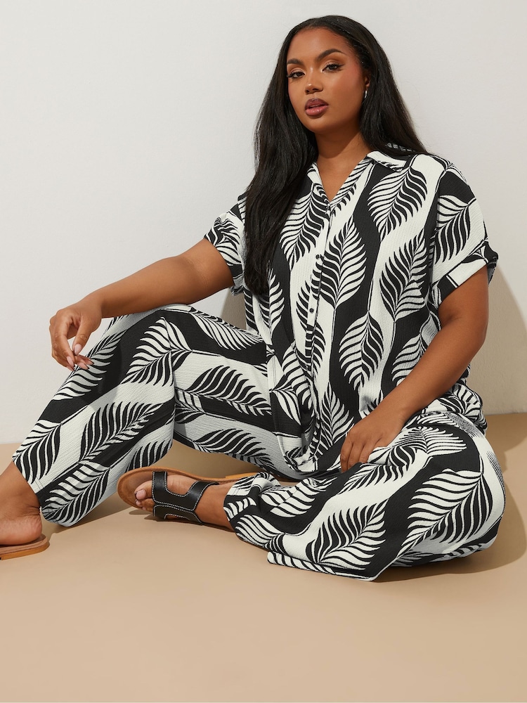Yours Curve Black Textured Co-Ord Trousers - Image 2 of 6