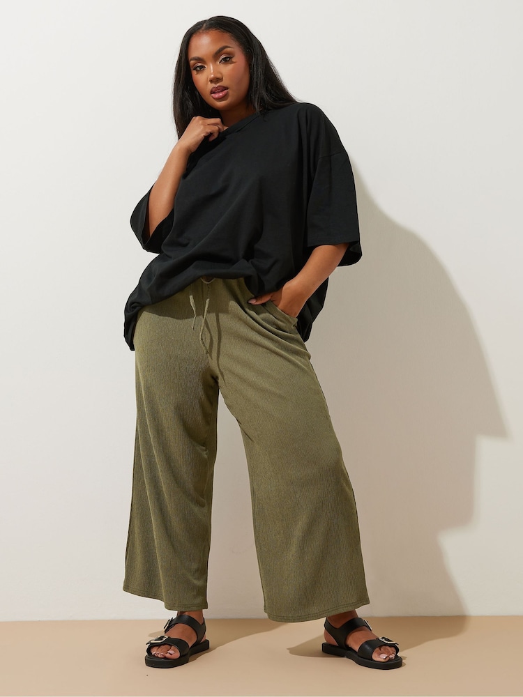 Verde - Falda pantalón con lazo en la cintura Treebark de Yours Curve - Imagen 2 de 5 Verde - Falda pantalón con lazo en la cintura Treebark de Yours Curve - Imagen 2 de 5