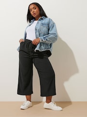 Yours Curve Black Treebark Tie Waist Culottes - Image 2 of 5