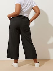Yours Curve Black Treebark Tie Waist Culottes - Image 3 of 5