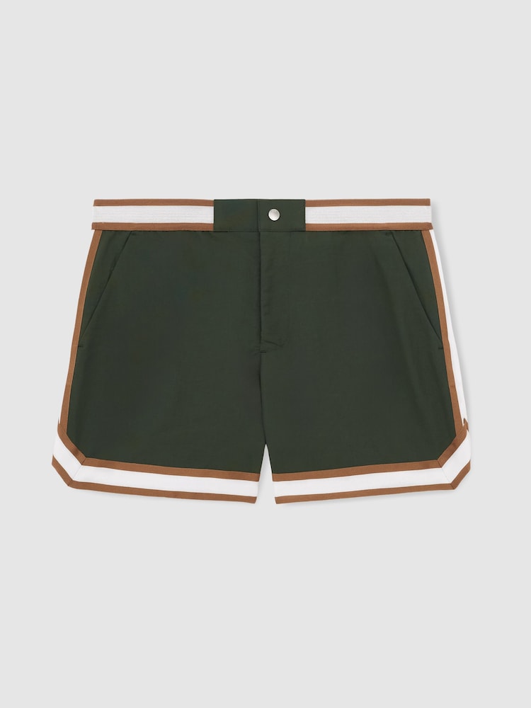Verde pino - Reiss Baller Reiss | Ché Stripe-Trim Swim Shorts - Imagen 2 de 5
