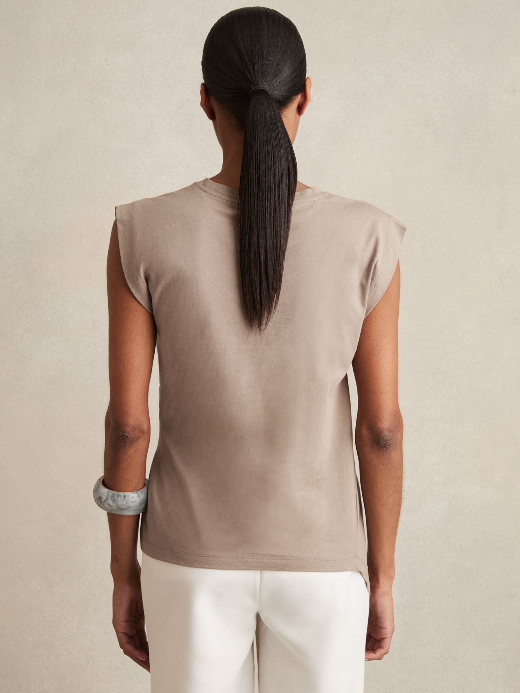 【海外限定】REISSTシャツ☆Taupe Neutral Tilly Cotton Drape T Buy Reiss Taupe Neutral Tilly Cotton Drape T-Shirt from Next USA