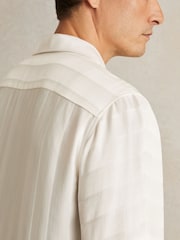 Reiss White Melba Jacquard Stripe Cuban Collar Shirt - Image 3 of 5