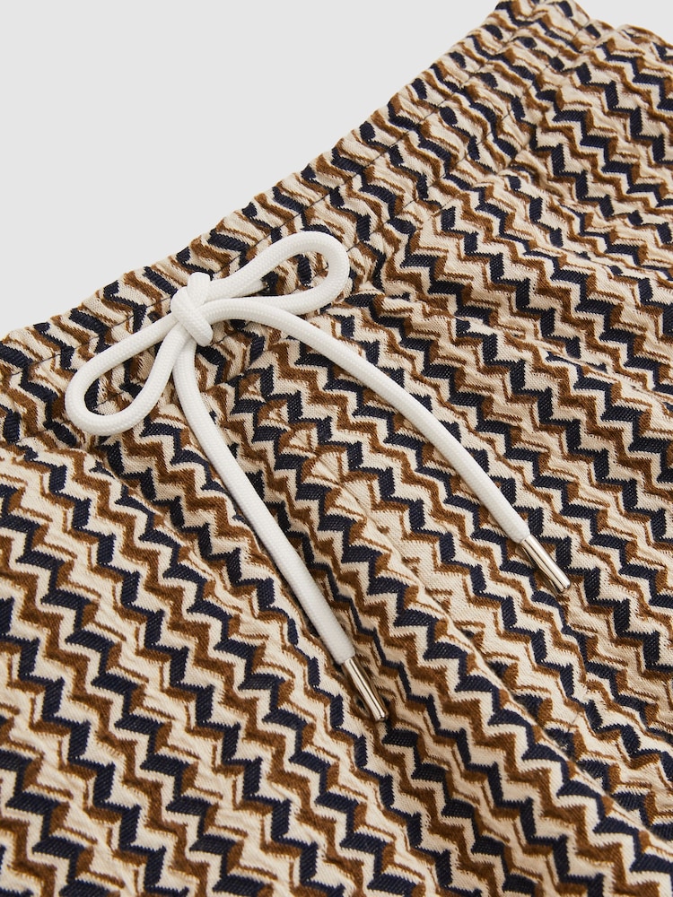 Reiss Tobacco Brown Teti Zig-Zag Knit Drawstring Shorts - Image 6 of 6