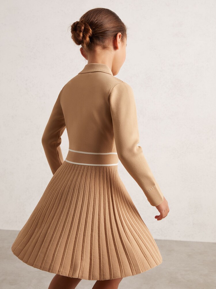 Camel - Vestido de punto con costuras en contraste Sapna de Reiss - Imagen 1 de 5 Camel - Vestido de punto con costuras en contraste Sapna de Reiss - Imagen 1 de 5