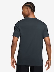 Nike Green Dri-FIT Training T-Shirt - Image 2 of 3