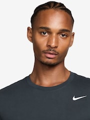 Nike Green Dri-FIT Training T-Shirt - Image 3 of 3