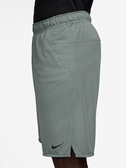 Nike Clay Green Totality Dri-FIT 9 inch Unlined Training Shorts - Image 3 of 4
