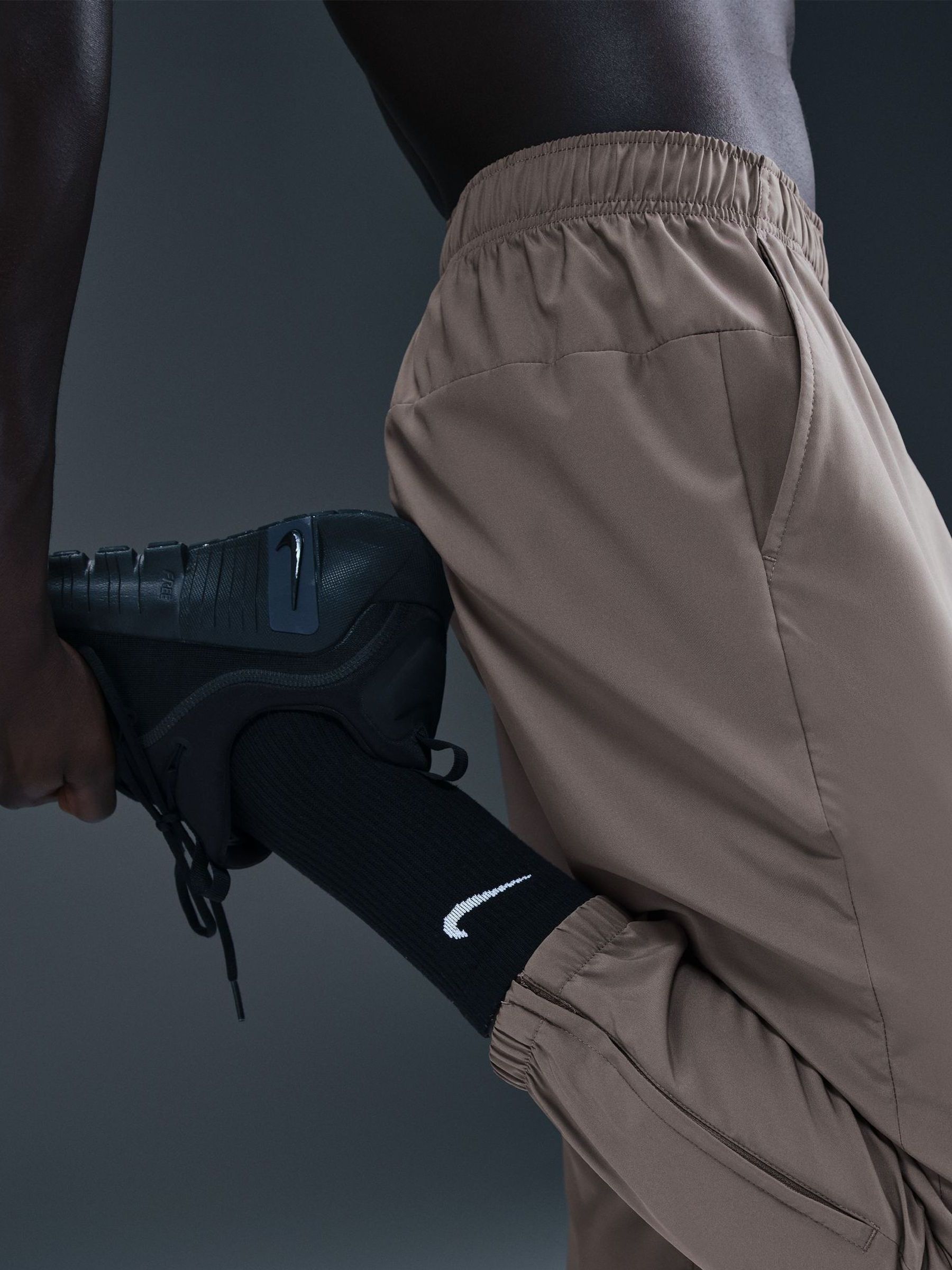 nike tapered joggers grey