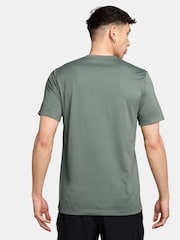 Nike Clay Green Dri-FIT Legend Training T-Shirt - Image 2 of 3