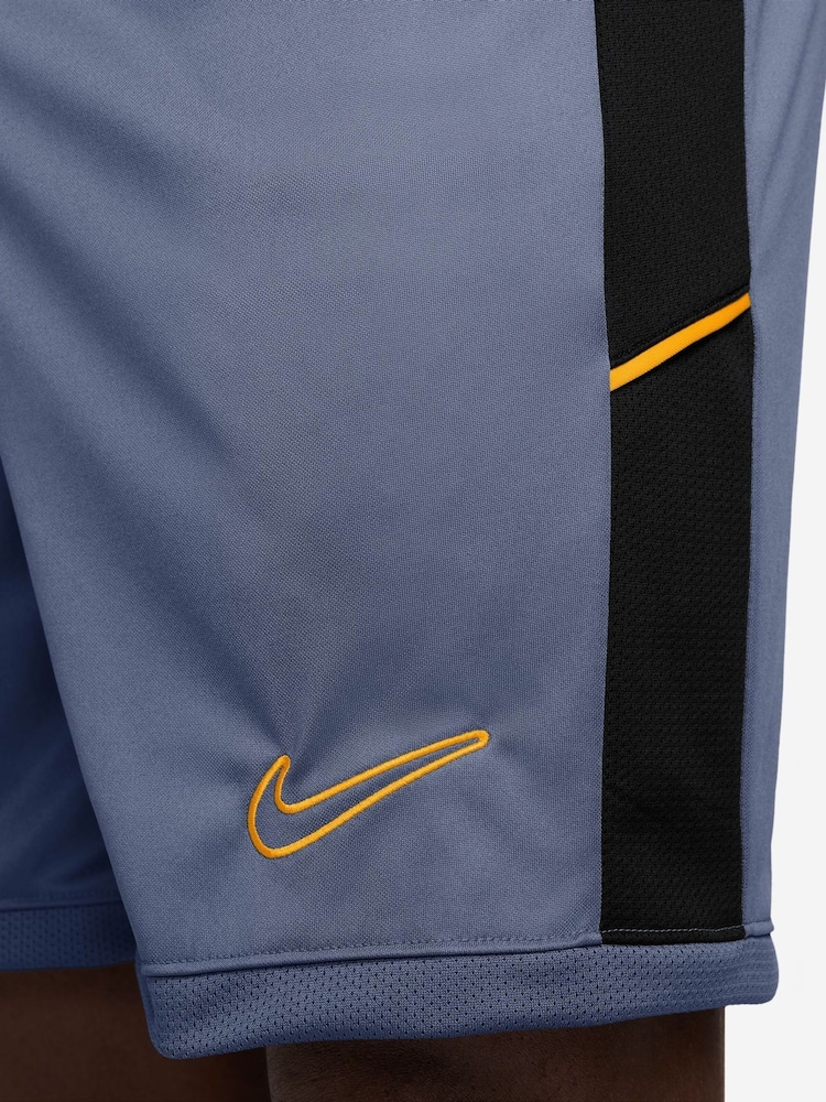 Nike Diffused Blue Academy Dri-FIT Training Shorts - Image 4 of 4 Nike Diffused Blue Academy Dri-FIT Training Shorts - Image 4 of 4