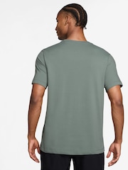 Nike Clay Green Dri-FIT Training T-Shirt - Image 2 of 3