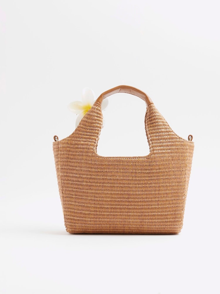 Коричневый - River Island Small Raffia Charm Tote Bag - Image 2 of 6