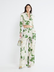 River Island Cream Floral Copped Boxy Blazer - Image 2 of 5
