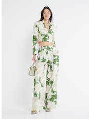 River Island Cream Floral Copped Boxy Blazer - Image 5 of 5