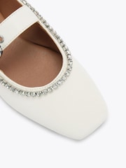 KG Kurt Geiger Cream Nico Gem Pumps - Image 3 of 4