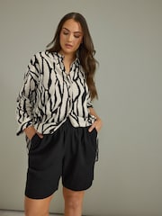 Evans Linen Rich Black Shorts - Image 2 of 10