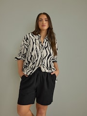 Evans Linen Rich Black Shorts - Image 4 of 10