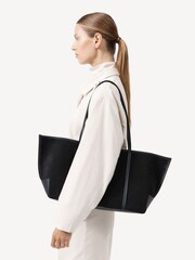 St Agni Black Bateau Tote - Image 6 of 6