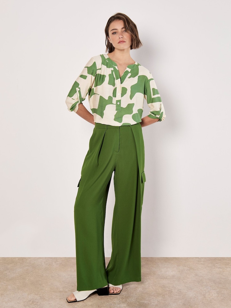 Apricot Green Abstract Shapes Mono Button Top - Image 2 of 5