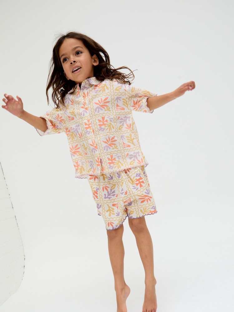Raffya Cream Gilly Printed 100% Cotton Shorts - Image 4 of 4