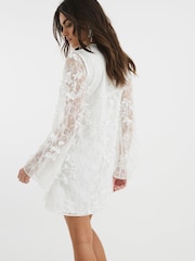 River Island White Floral Appliqué Shift Dress - Image 4 of 4