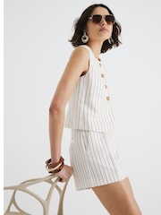 أبيض كروم - River Island Longline Belted Shorts - صورة 3 من 4