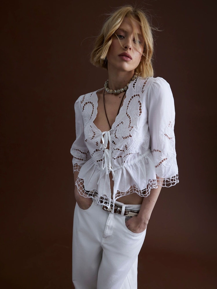River Island White 100% Cotton 3/4 Sleeve Tie Front Cutwork Blouse - Image 2 of 5 River Island White 100% Cotton 3/4 Sleeve Tie Front Cutwork Blouse - Image 2 of 5